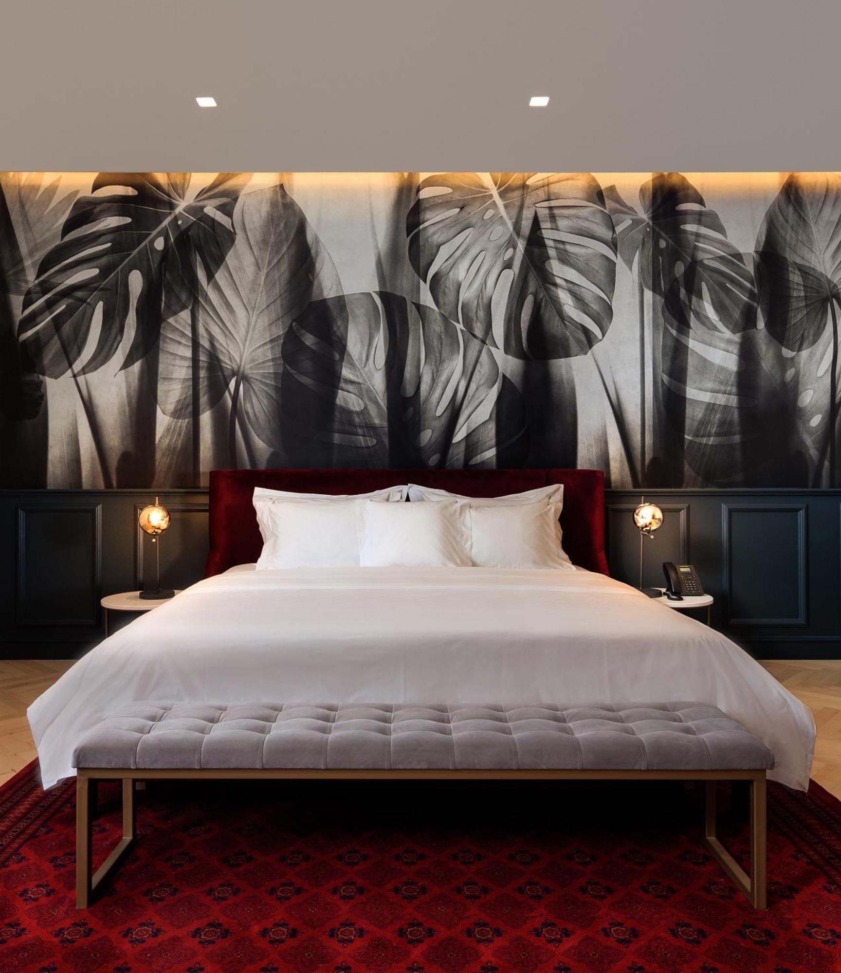Arte Boutique Hotel Тирана Экстерьер фото